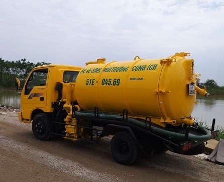 tôi đi rút hầm cầu số 2