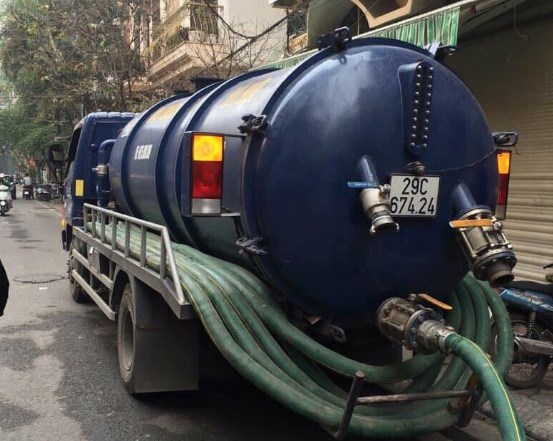 tôi đi hút hầm cầu số 7