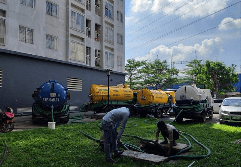 Công ty vệ sinh môi trường Nhật Quang hút hầm cầu uy tín